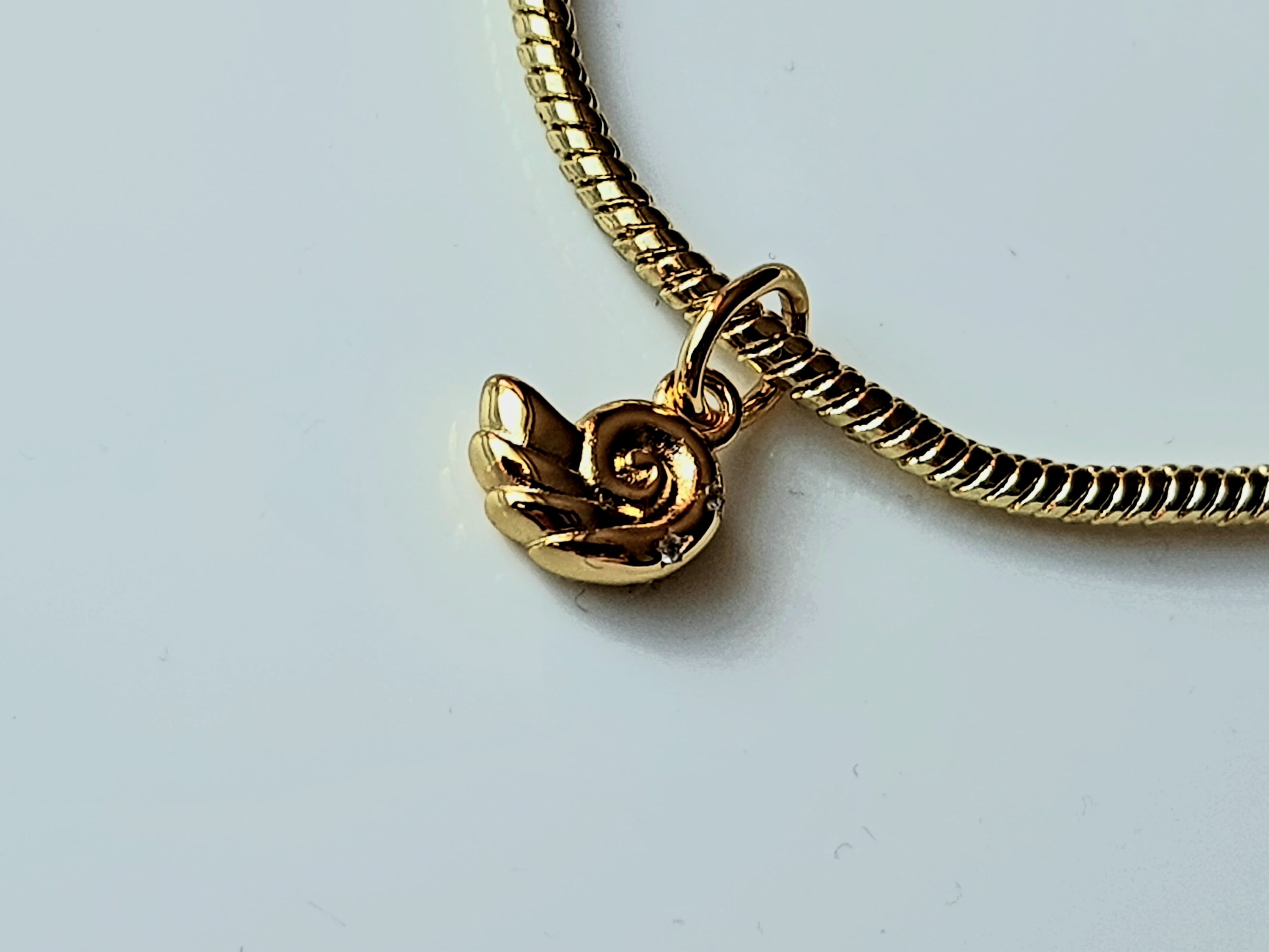 Charm's  "Złota Muszla" Srebro 925